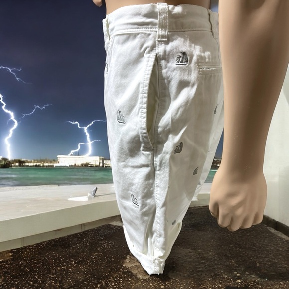 J. Crew “Broken In” Shorts White With Sailboats - Picture 9 of 16